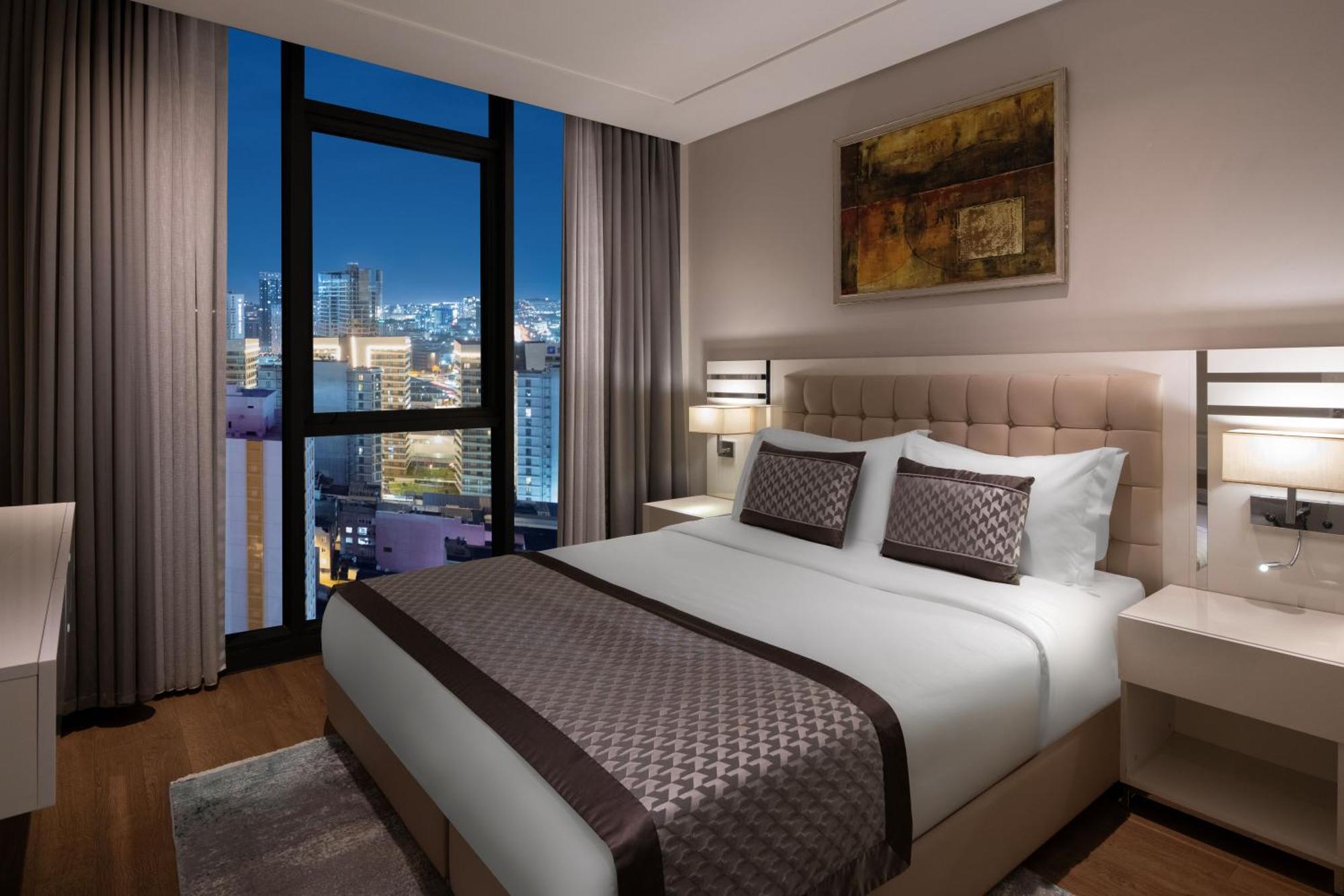 Movenpick Living West
