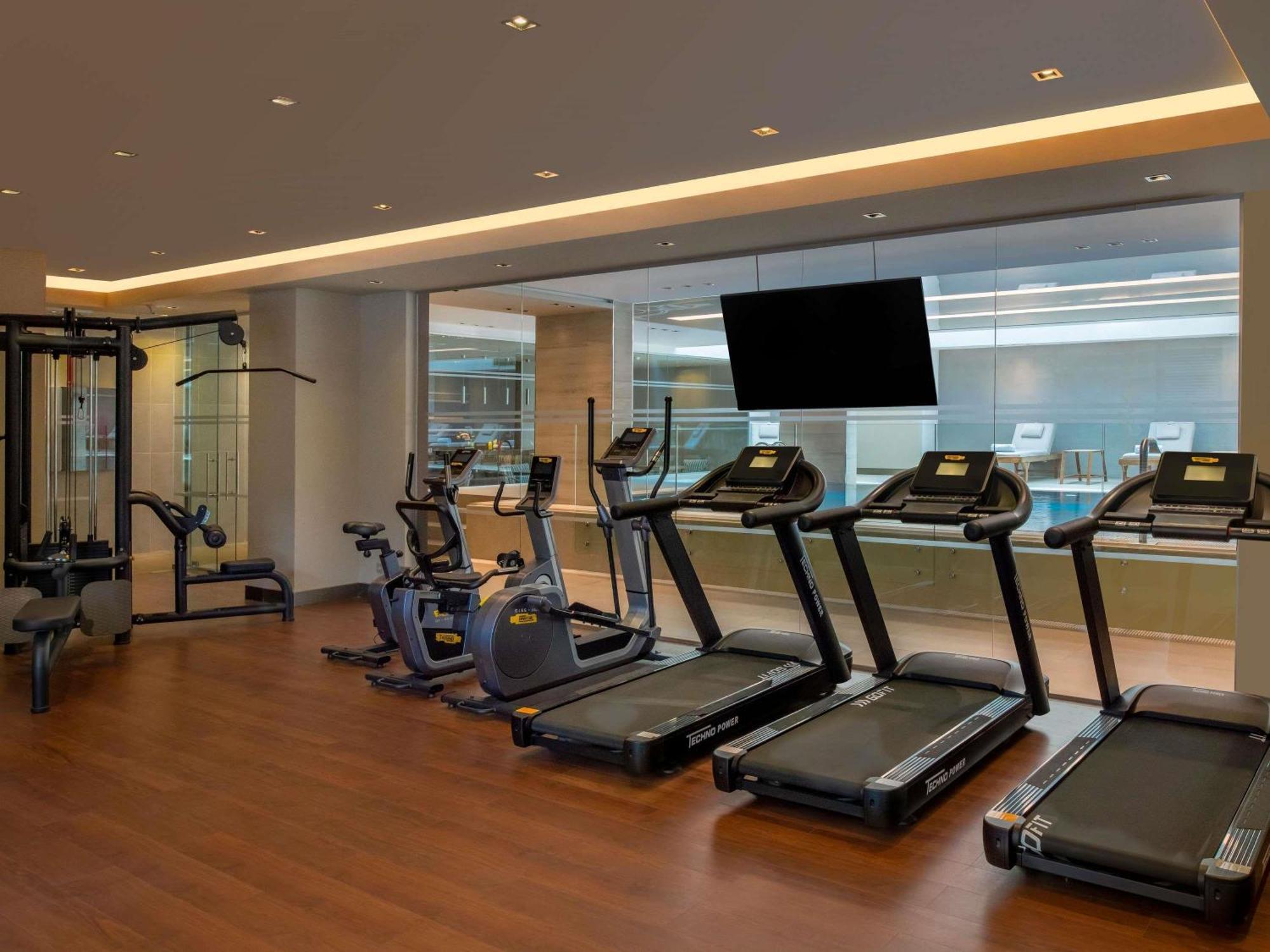 Hotel Movenpick Living West Istanbul