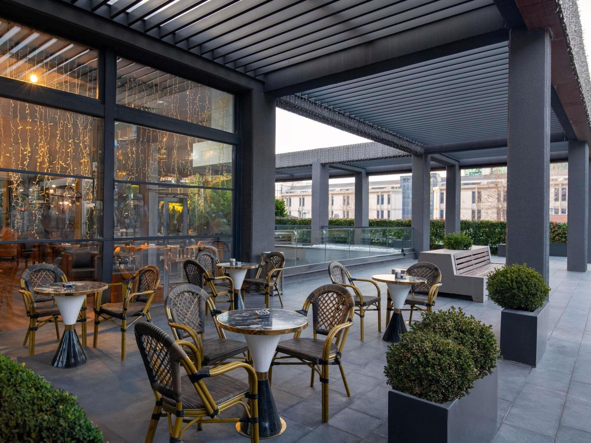 Movenpick Living West Hotel Istambul